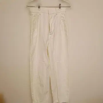 유나이티드 애로우즈 화이트 하이웨스트 팬츠 38