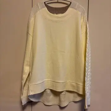 FAVORI 케이블 도킹 스웨터