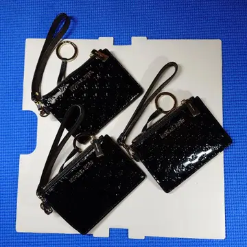 MICHAEL KORS 키링 부착 패스 케이스 3점 묶음 상품