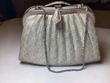 실버 플리츠 디자인 파티 백 기모노 가방