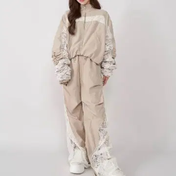 [ Darich ] 레이스 도킹 볼륨 개더 셋업