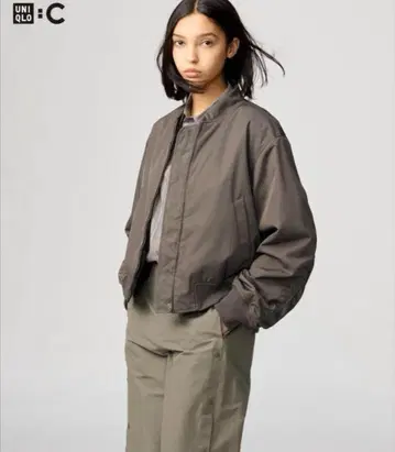[ 완판템 ] 보머 자켓 UNIQLO C 올리브
