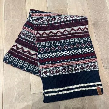 HILFIGER 페어아일 패턴 니트 머플러