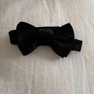 TREAT DRESSING 블랙 나비 넥타이