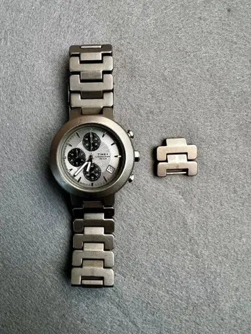 TIMEX 크로노그래프 티타늄제