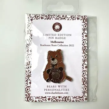 찰리 베어스 세계 한정판 핀 배지