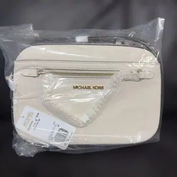 미사용 새상품 마이클코어스 JET SET ITEM 크로스 바디 CREAM