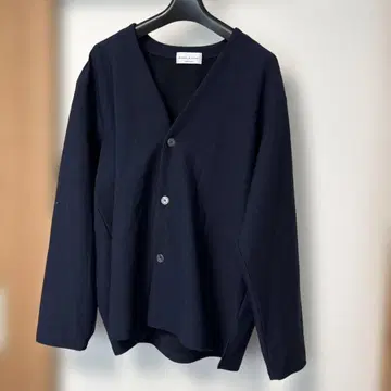 (새상품급) MANUAL ALPHABET 네이비 가디건 size 3