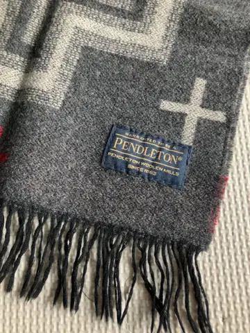 PENDLETON 울 머플러 기하학 패턴 그레이