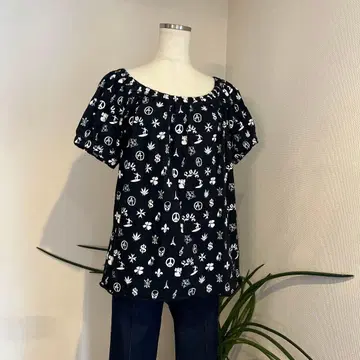 루시앙페라피네 M 사이즈 T셔츠