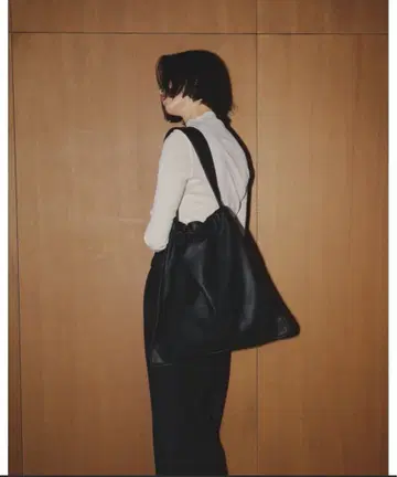 TODAYFUL 에코 가죽 개더 백 블랙