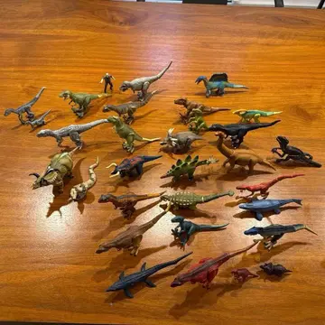 아니아 공룡 피규어 세트 약 30개