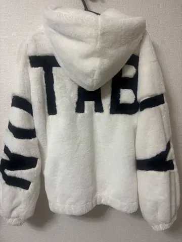 후드 부착 후드티 복슬복슬