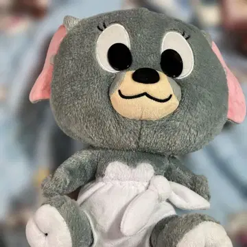 톰과 제리 니블스 군의 봉제 인형