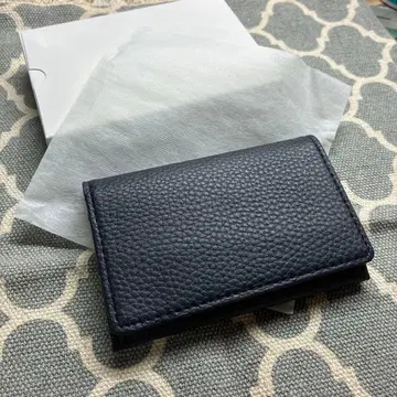 미사용 새상품 네이비 가죽 명함지갑 수납 포켓 2개 선물