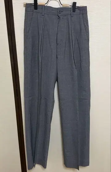 더 신즈네 턱 팬츠