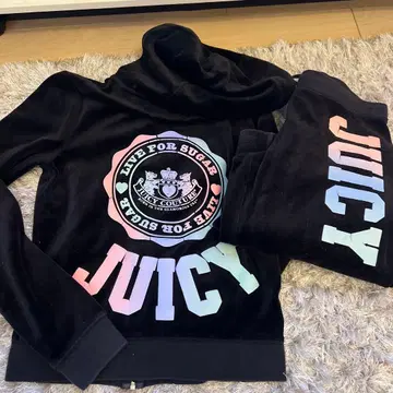 JUICY COUTURE 후드 부착 셋업
