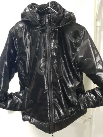 AZUL 에나멜 다운 자켓