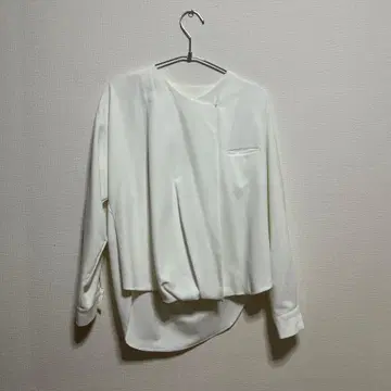 유나이티드 도쿄 화이트 긴팔 셔츠