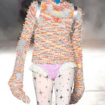 PAMEO POSE 스웨터