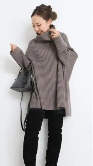 [ 새상품 ] 두지엠 클라세 에브리데이 아이라이크 터틀넥 오버 니트