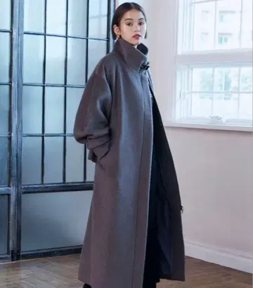 [ 미사용 새상품 ] MURUA 스탠드 카라 지퍼 울 혼방 코트