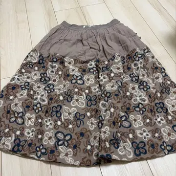 아틀리에 드 사봉 스커트