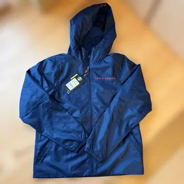 [ UNDER ARMOUR ] 여성용 MD 네이비 후드 부착 자켓