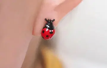 NINA 나나호시텐토우 귀걸이 (한쪽 귀) 2개 세트