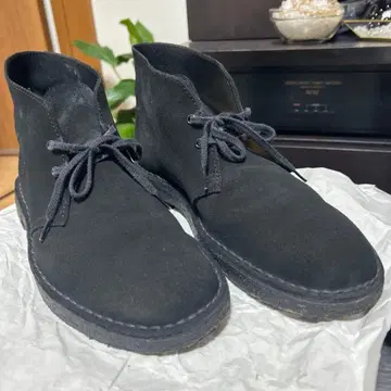 블랙 스웨이드 처카 부츠 ORIGINALS