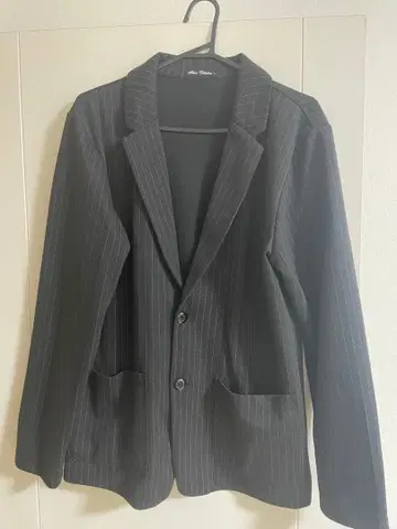 신축성 테일러드 자켓 셋업 스트라이프 블랙