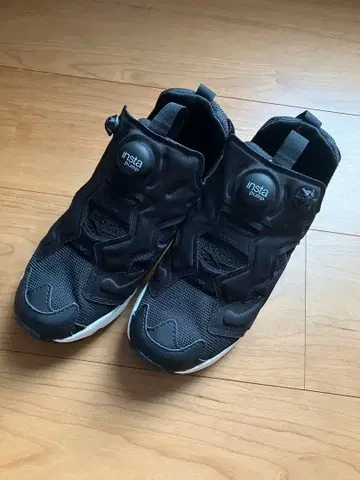 Reebok Instapump Fury 블랙/화이트