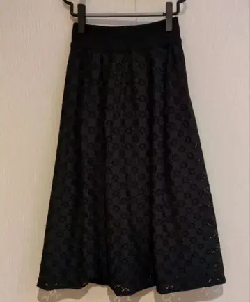 레이스 플레어 스커트 블랙