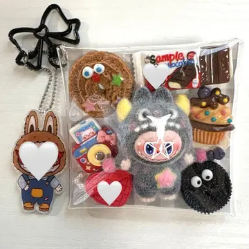 가챠 파우치 *몬스터 블랙 x 레드