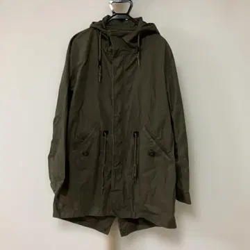 올리브 그린 후드 부착 모즈 코트