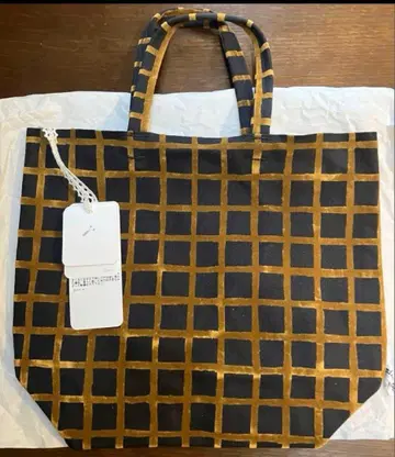 최종 가격 인하! 미나 페르호넨 토트백 소 lattice 레티스 차콜