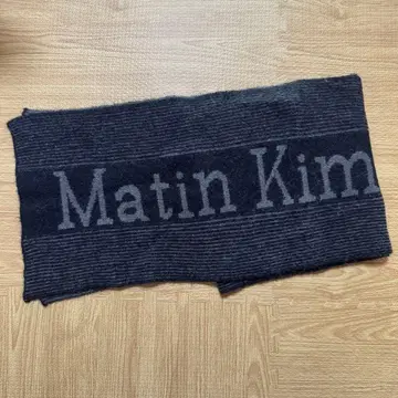 MATIN KIM MATIN STRIPE 머플러