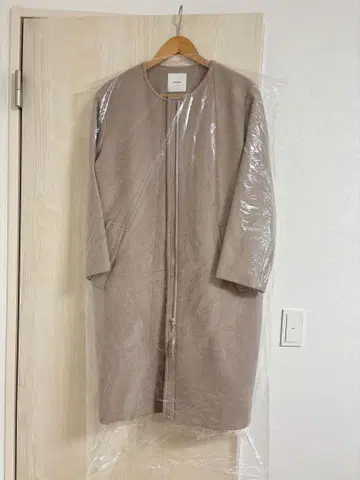 스픽 앤 스팬 노카라 코트