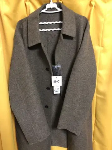 [ 새상품 미사용 ] 유니클로 더블 페이스 코트 브라운