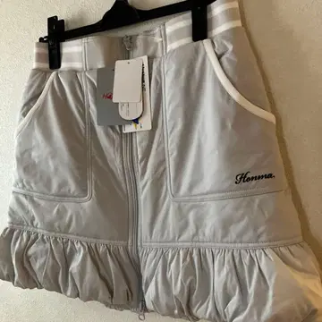 미사용 택 포함 혼마 프릴 스커트 그레이 방한 충전솜 스커트