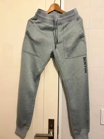 새상품급 BURTON 버튼 조거 팬츠 그레이 S