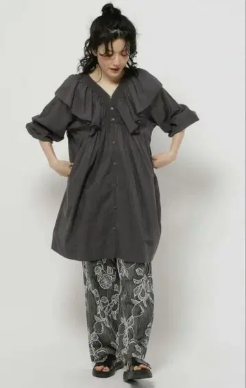 niko and - 프리미엄 론 프릴 튜닉