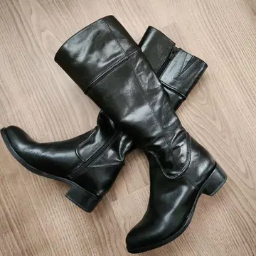 블랙 가죽 롱 부츠