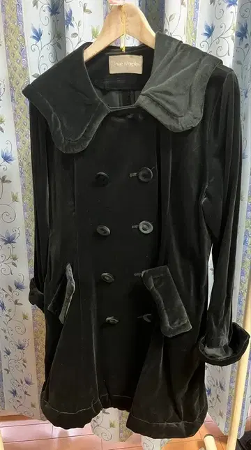 Jane Marple 벨벳 롱 코트