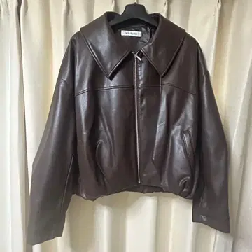[ 택 포함 ] NATURAL BEAUTY BASIC 브라운 가죽 자켓