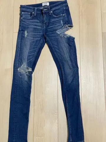 GYDA 데미지 가공 스키니 데님 다크 블루