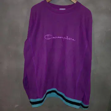 Champion 리브 라인 맨투맨 리버스 위브 보라색 x 스카이블루