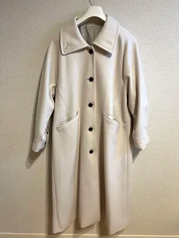 Heather 베이지 M 사이즈 롱 코트