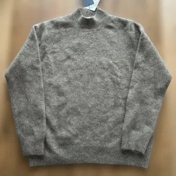 어반 리서치 도어스 헤어리 울 니트