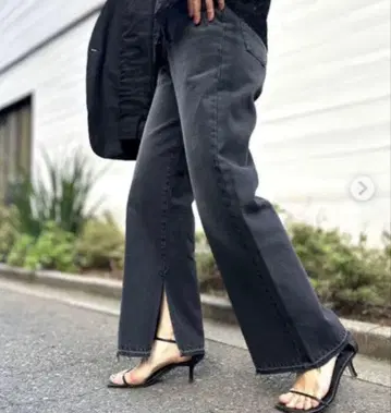 [ RM denim ] 슬릿 플레어 하이웨스트 데님 블랙 데님